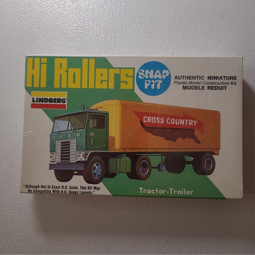 Lindberg Hi Rollers Tractor Trailer Snap Fit HO Scale Kit 1022 - no grille